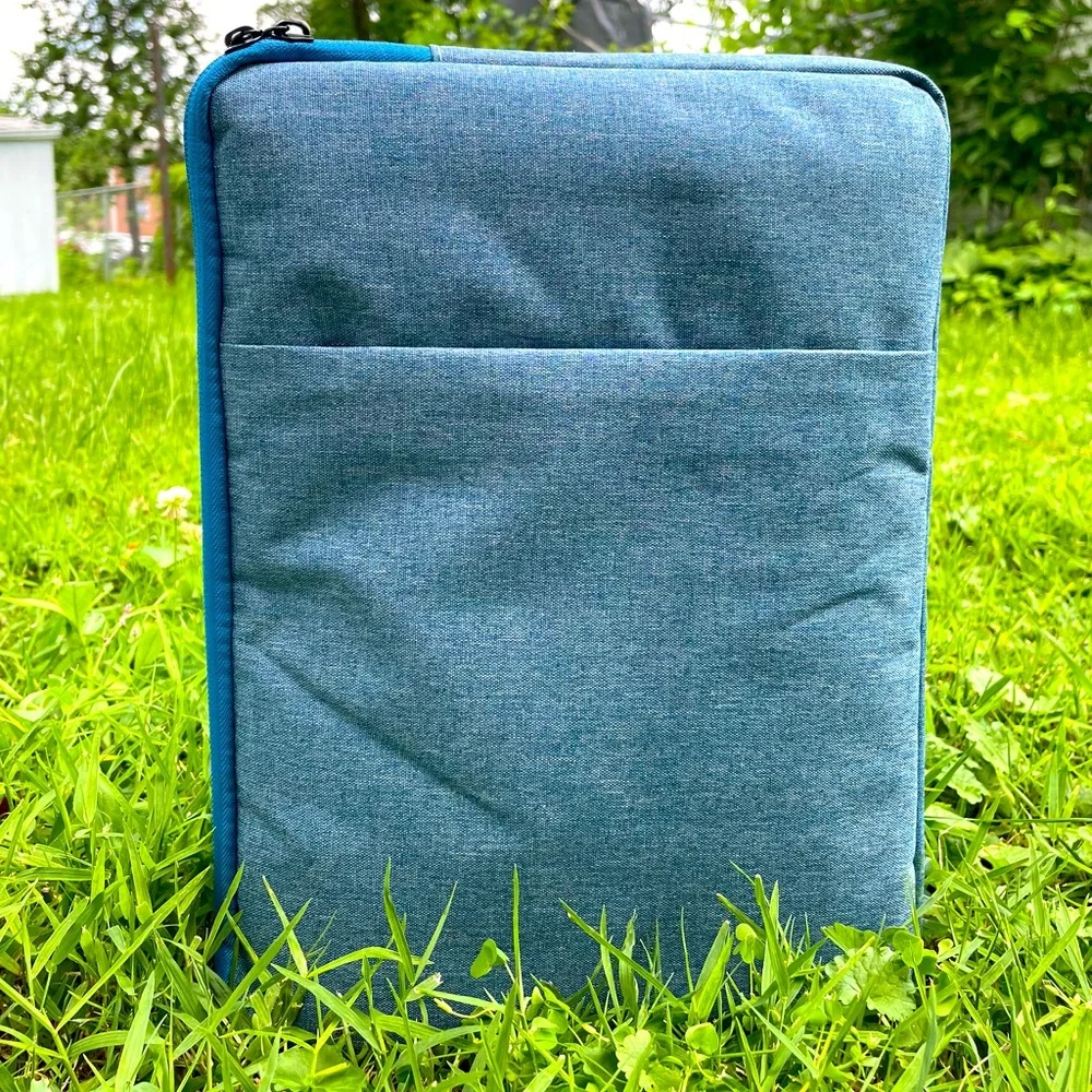 Mac ,Notebook Bag Case with accessories